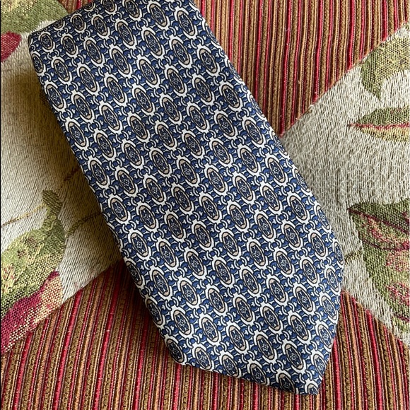Vintage silk men’s tie - Picture 1 of 3